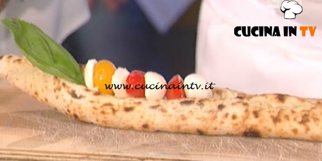 La Prova del Cuoco - Canoa di pizza bianca ricetta Antonino Esposito