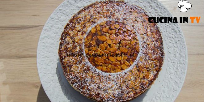 Bake Off Italia 4 - ricetta Torta Up-Side down al cacao e mandorle di Joyce