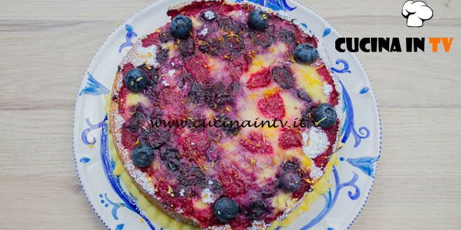Bake Off Italia 4 - ricetta Torta Up-Side down frolla e frutti di bosco di Martina