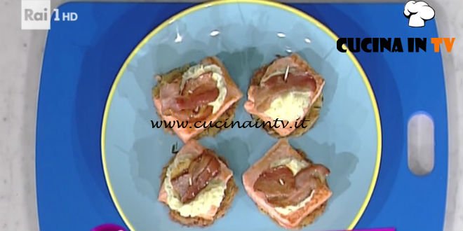 La Prova del Cuoco - ricetta Tranci di salmone in sandwich di rosti