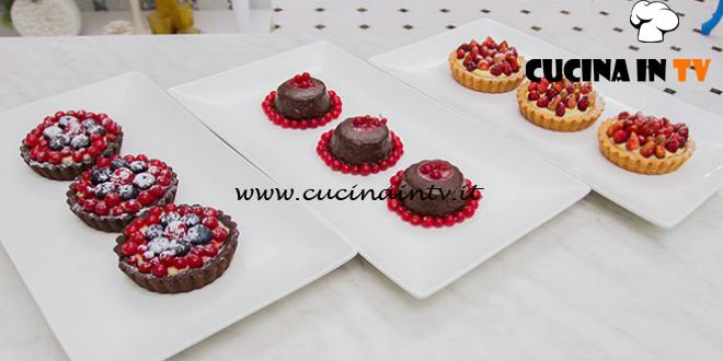 Bake Off Italia 4 - ricetta Mini sacher alle mandorle e frolla al cacao con frutti di bosco di Francesca