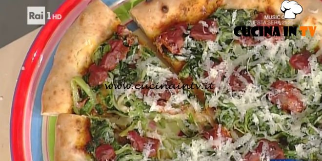 La Prova del Cuoco - Pizza soffritto scarola saltata e scaglie di pecorino carmasciano ricetta Gino Sorbillo