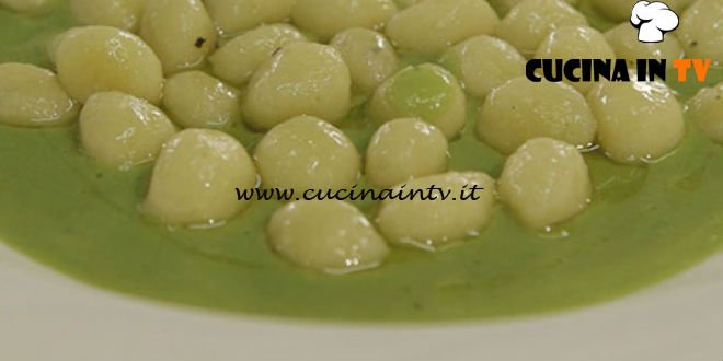 Cucine da incubo - Crema di piselli con gnocchetti di ricotta ricetta Antonino Cannavacciuolo