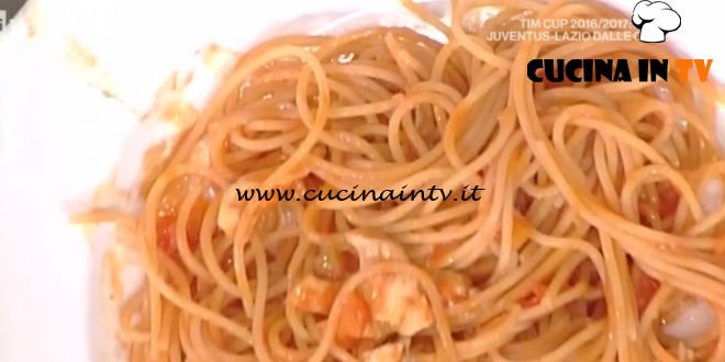 La Prova del Cuoco - Spaghetti con pollo e verdure ricetta Bruno Serato