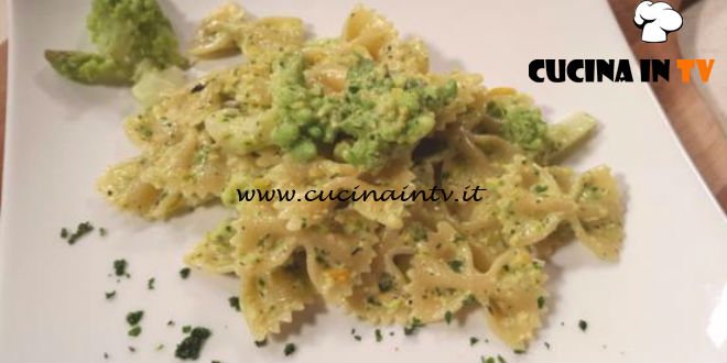 Cotto e mangiato - Farfalle con broccolo romano e pesto di pistacchi ricetta Tessa Gelisio