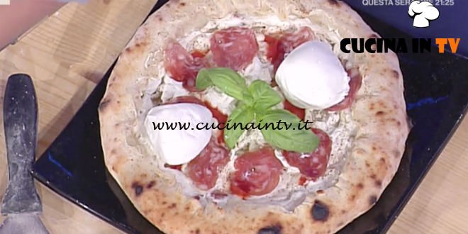 La Prova del Cuoco - Pizza con il cornicione ripieno di salame e ricotta ricetta Gino Sorbillo