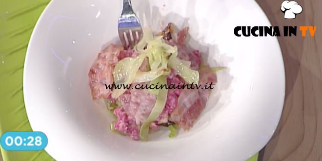 La Prova del Cuoco - Spatzle rossi con cavolo cappuccio e bacon ricetta Cesare Marretti