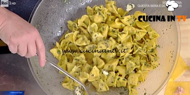 La Prova del Cuoco - Fagottini di cappone al burro aromatico ricetta Alessandra Spisni