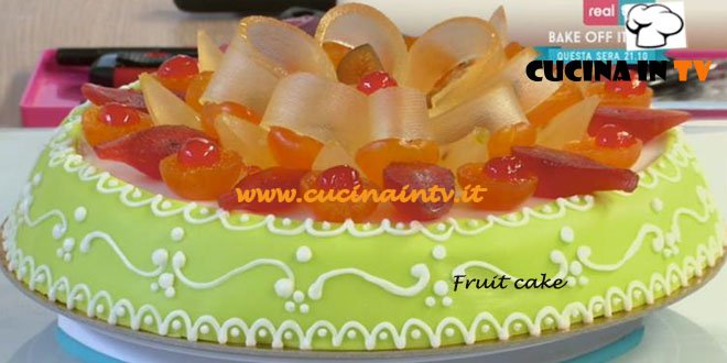 Ricetta Fruit cake di Renato Ardovino per il programma Torte in corso su Real Time