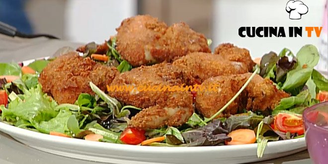 La Prova del Cuoco - Alette di pollo fritte con salsa ai formaggi ricetta Clerici