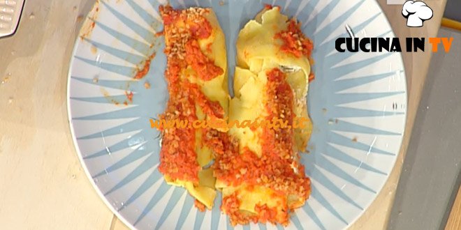 La Prova del Cuoco - Cannelloni di ricotta con finocchietto e mollica ricetta Spisni