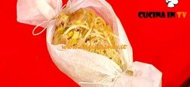 La Prova del Cuoco - Cartoccio di spaghetti con tonno e porri ricetta Clerici