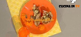 La Prova del Cuoco - Cestini di crêpes integrali ai funghi e crema di carote