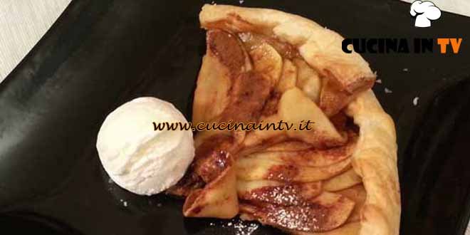 Cotto e mangiato - ricetta Torta di mele zucchero e cannella di Tessa Gelisio