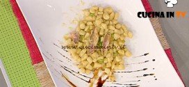 La Prova del Cuoco - Gnocchetti di patate con triglie piselli e cedro ricetta Riccobono