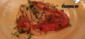 Cotto e mangiato - Spaghetti alla chitarra e gamberi ricetta Tessa Gelisio