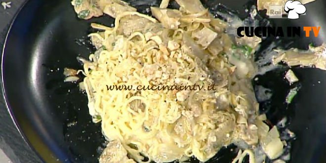 La Prova del Cuoco - ricetta Tajarin con carciofi robiola di Roccaverano e nocciole