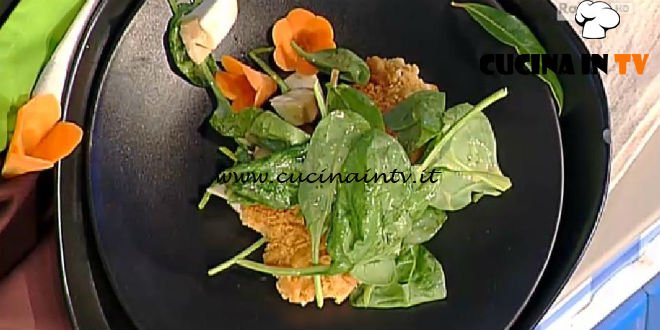 La Prova del Cuoco - Cotolette di tacchino al tarallo con insalatina di spinaci porcini e citronette ricetta Sergio Barzetti