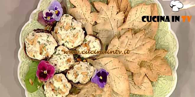 La Prova del Cuoco - Funghi ripieni di ricotta con foglie di brisè alle erbe ricetta Natalia Cattelani