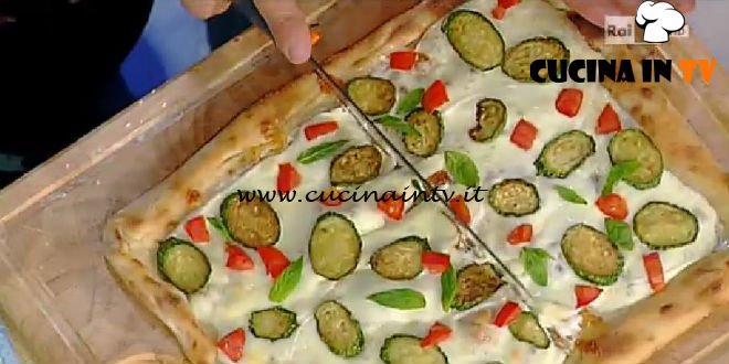 La Prova del Cuoco - Pizza con zucchine bianche e Pomodoro San Marzano ricetta Gino Sorbillo
