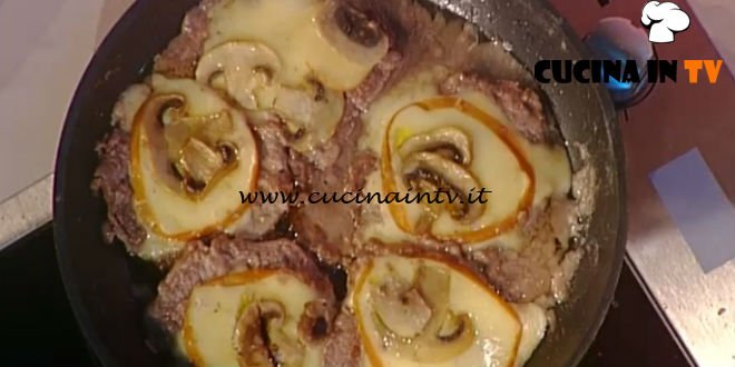 La Prova del Cuoco - Girello con provola e funghi ricetta Fabrizio Nonis