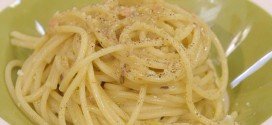 La Cuoca Bendata - ricetta Spaghetti acciughe e uovo di Benedetta Parodi