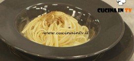 La Cuoca Bendata - ricetta Spaghetti cacio e pepe di Benedetta Parodi