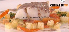 La Prova del Cuoco - Stocco con pomodorini all’origano crema di pane e pesto di olive ricetta Gilberto Rossi