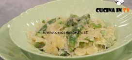 La Cuoca Bendata - ricetta Carbonara di asparagi di Benedetta Parodi