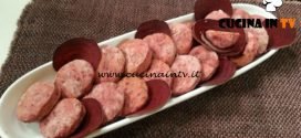 Cotto e mangiato - Biscotti vegani con barbabietola rossa ricetta Tessa Gelisio