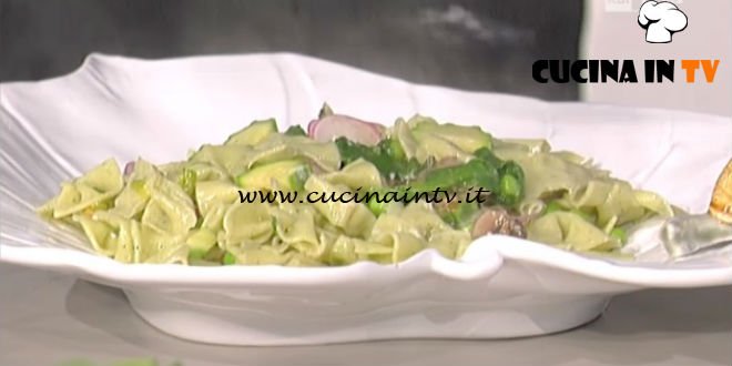 La Prova del Cuoco - Farfalle alla menta con verdure primaverili ricetta Markus Holzer