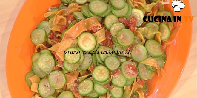La Prova del Cuoco - Pappardelle variegate con le zucchine ricetta Alessandra Spisni