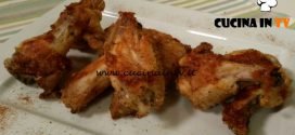 Cotto e mangiato - Alette di pollo piccanti ricetta Tessa Gelisio