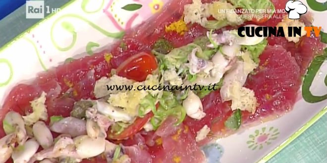 La Prova del Cuoco - Tonno con calamaretti zucchine e briciole di focaccia ricetta Roberto Valbuzzi