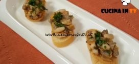 Cotto e mangiato - Crostini vongole e cannellini ricetta Tessa Gelisio