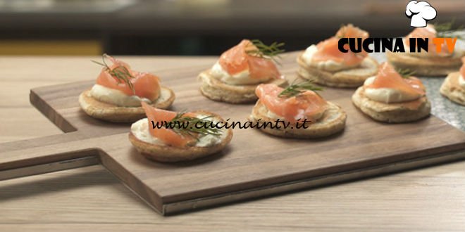 Pronto e postato - ricetta Blinis al salmone di Benedetta Parodi