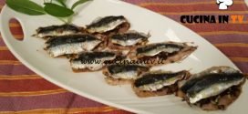 Cotto e mangiato - Sardine pinoli e olive ricetta Tessa Gelisio