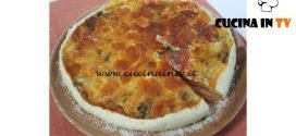 Cotto e mangiato - Torta ai funghi e scamorza ricetta Tessa Gelisio