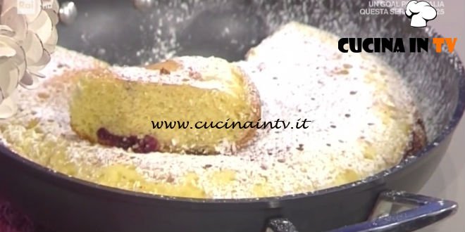 La Prova del Cuoco - Torta di ciliegie in padella ricetta Natalia Cattelani