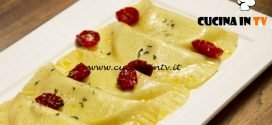 MasterChef 6 - ricetta Ravioli ripieni di bufala su colatura di provola affumicata e pomodorini confit di Margherita Russo