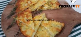 Cotto e mangiato - Frittata al forno con patate e cipolle ricetta Tessa Gelisio