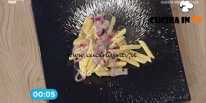 La Prova del Cuoco - Penne con guanciale di cinta senese cipolla rossa e pecorino ricetta Katia Maccari