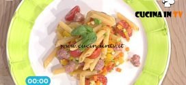 La Prova del Cuoco - Penne multicolore con polpettine di luganiga ricetta Roberto Valbuzzi