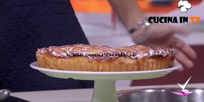 Detto Fatto - Torta romantica alle mele ricetta Franco Aliberti