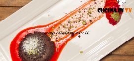 Masterchef Italia 6 - ricetta Tortini al cioccolato in bianco e nero e granella di pistacchi di Margherita Russo