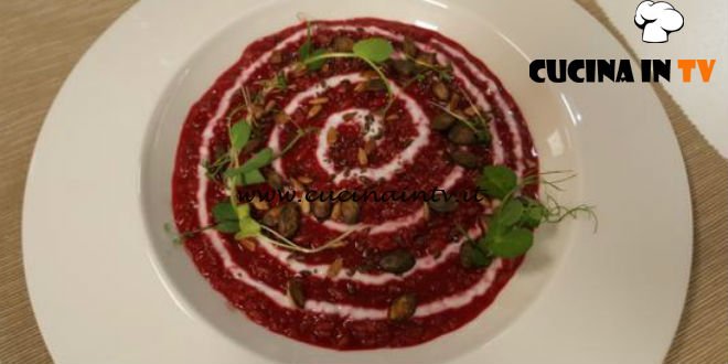 Cotto e mangiato - Avena risottata alle rape rosse con semi oleosi e yogurt magro ricetta Tessa Gelisio
