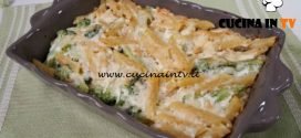 Cotto e mangiato - Penne alla ricotta con broccoli limone e pinoli ricetta Tessa Gelisio