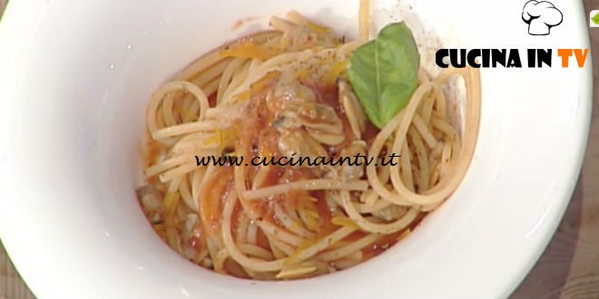 La Prova del Cuoco - Spaghetti alle vongole con pomodoro ricetta Natale Giunta