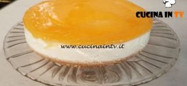 Cotto e mangiato - Cheesecake con gelatina all'arancia ricetta Tessa Gelisio