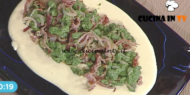 La Prova del Cuoco - Spatzle verdi con speck e fonduta ricetta Cristian Bertol